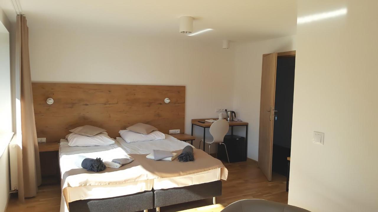 Wodnik Uslugi Hotelarskie, Apartamenty Rowy  Exterior foto