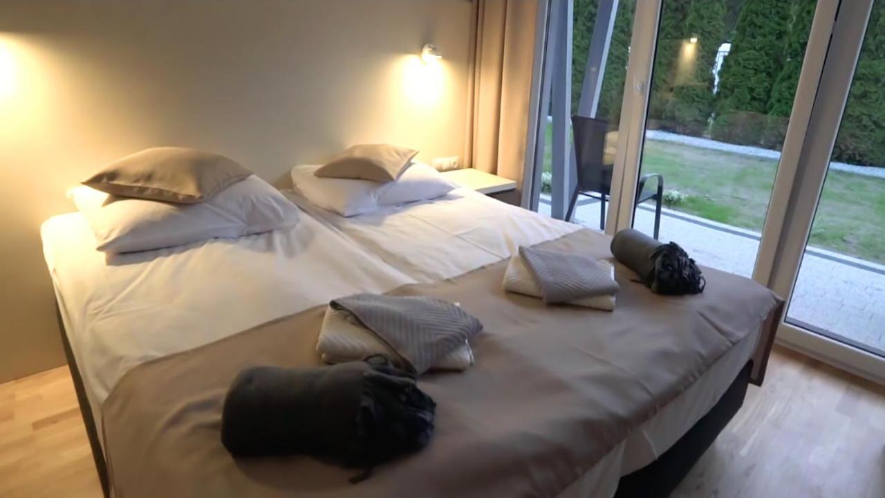 Wodnik Uslugi Hotelarskie, Apartamenty Rowy  Exterior foto
